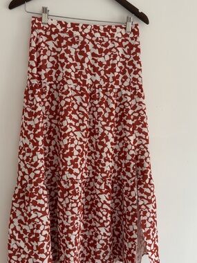 RW&CO. Rust & White Abstract Print Midi Skirt